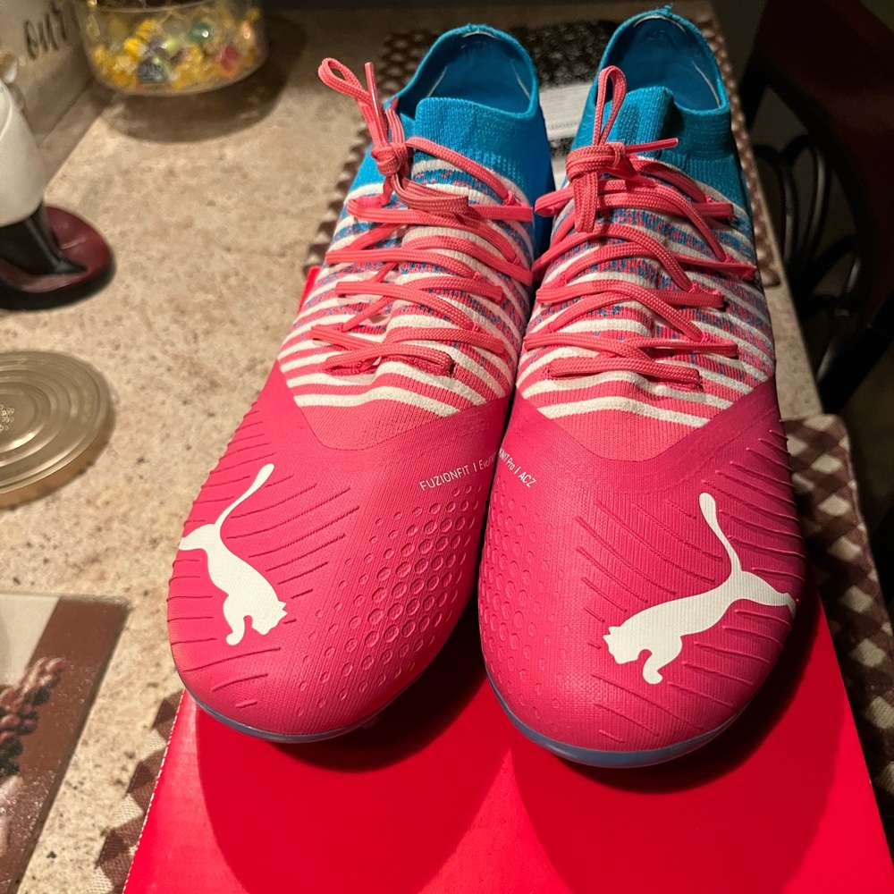 These are Puma Soccer Cleats Size 9